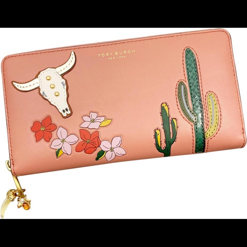 NWT Sylvan Appliqué Tory Burch wallet